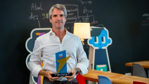 Winner StartUp Category - Ubbu