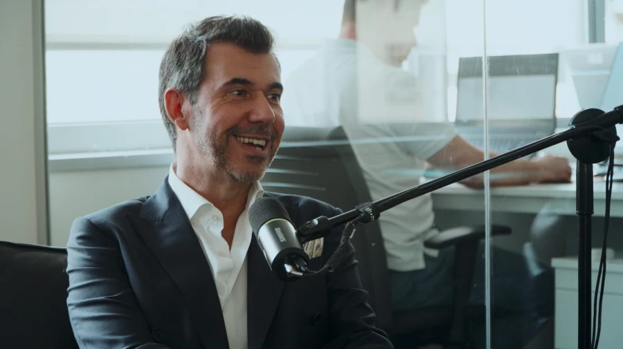 ÍMAN with Bernardo Maciel